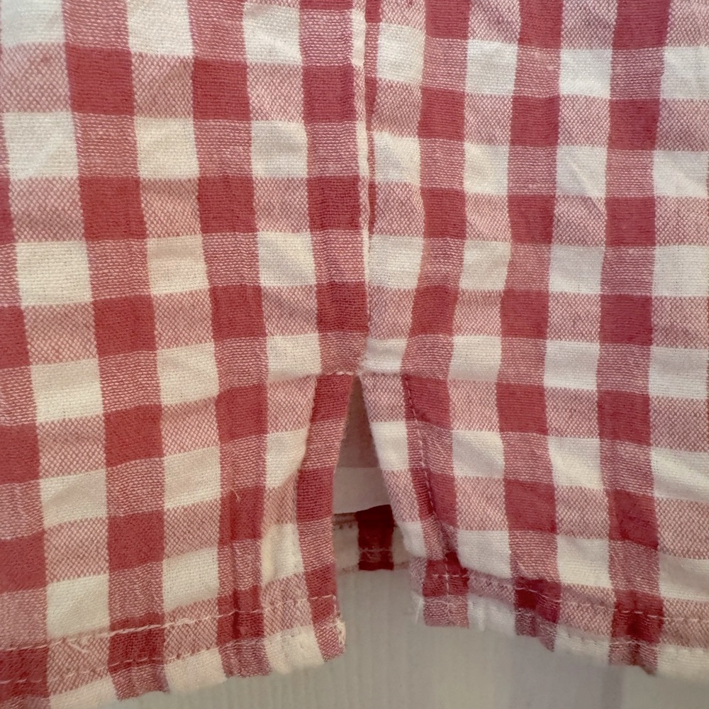 American Eagle Dusty Pink Gingham Notched mini Skirt, Size Medium - Picture 2 of 4